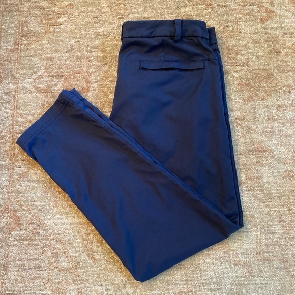 Lululemon Men's Pants - Picture 4 of 4